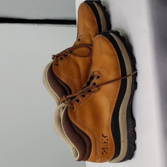 GBX Leather Ankle Boots